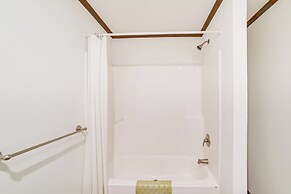 Dog-friendly Miller Hunting Retreat!