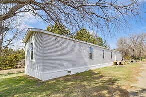 Dog-friendly Miller Hunting Retreat!