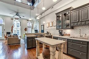 Steps to Historic Riverfront: Chic Dtwn Condo!