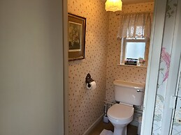 Peacocks Tearoom and Fine B&B