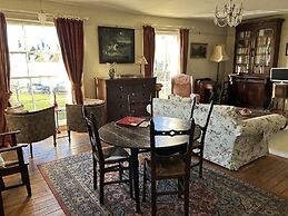 Peacocks Tearoom and Fine B&B