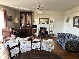 Peacocks Tearoom and Fine B&B