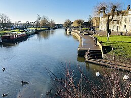 Peacocks Tearoom and Fine B&B
