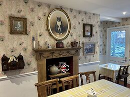 Peacocks Tearoom and Fine B&B