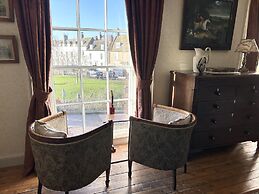 Peacocks Tearoom and Fine B&B