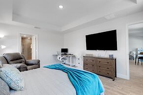 Poolside Sunset in South Gulf Cove 4 Bedroom Home