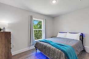 Poolside Sunset in South Gulf Cove 4 Bedroom Home