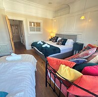 No. 1 High Street - Boutique Rooms