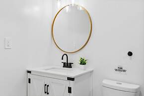 Extended Stay Comfy Suites LL