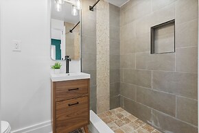 Extended Stay Comfy Suites LL