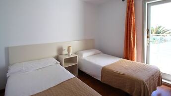 Neptuno Suites - Only Adults