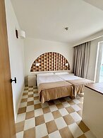 Neptuno Suites - Only Adults