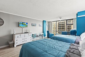 Oceanside Inn Studios by Brightwild