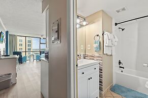 Oceanside Inn Studios by Brightwild