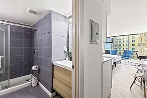 Oceanside Inn Studios by Brightwild