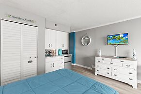 Oceanside Inn Studios by Brightwild