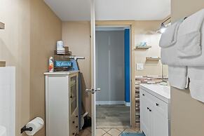 Oceanside Inn Studios by Brightwild