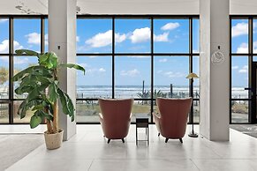 Oceanside Inn Studios by Brightwild