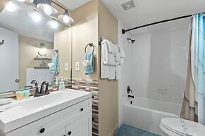 Oceanside Inn Studios by Brightwild