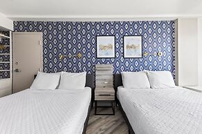 Oceanside Inn Studios by Brightwild