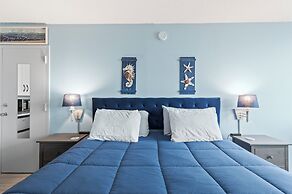 Oceanside Inn Studios by Brightwild