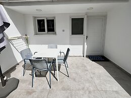 33 AN - Stay Napa Ocean Apartment