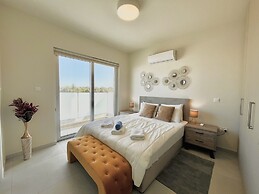 85 KAP - Stay Mythical Blue Apartment