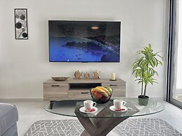 85 KAP - Stay Mythical Blue Apartment