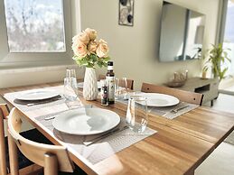 85 KAP - Stay Mythical Blue Apartment