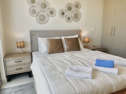 85 KAP - Stay Mythical Blue Apartment