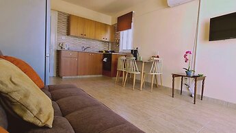 101 AN -chill n Joy Apartment