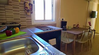 101 AN -chill n Joy Apartment