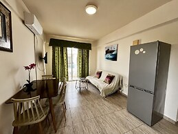 101 AN -chill n Joy Apartment