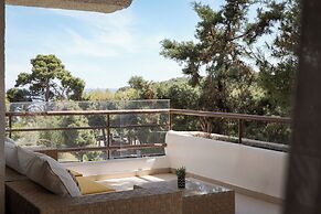 Vouliagmeni Serenity Residence