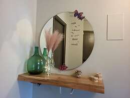 Room-homestay With Private Bathroom