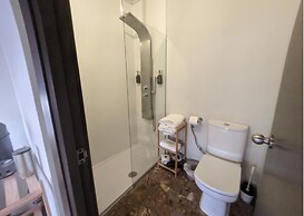 Room-homestay With Private Bathroom