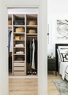 Modern Apartment With Views Urban Sky 26ke