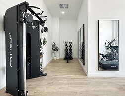 Modern Apartment With Views Urban Sky 26ke