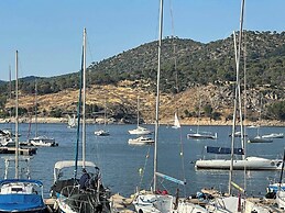 Madrid Oasis Apartment - Modern 2BR