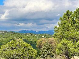 Madrid Oasis Apartment - Modern 2BR