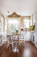 Madrid Oasis Apartment - Modern 2BR