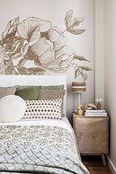 Madrid Oasis Apartment - Modern 2BR