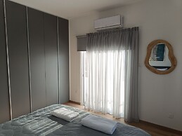 44 NIC - Stay Creative Art Suite by Marina