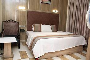 Gold Palm Hotels Ltd