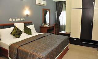 Gold Palm Hotels Ltd