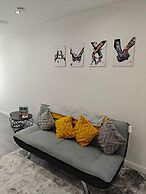 Modern 1BR - Citycentrelocation - 2mintoarena