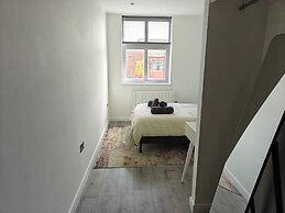 Modern 1BR - Citycentrelocation - 2mintoarena