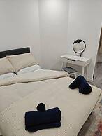 Modern 1Br Sleeps3 - City Centre Location
