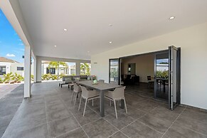 Villa Amber with pool at mambo beach