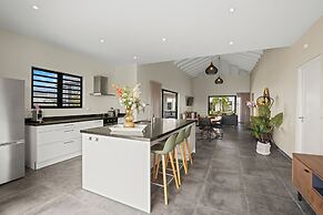 Villa Amber with pool at mambo beach